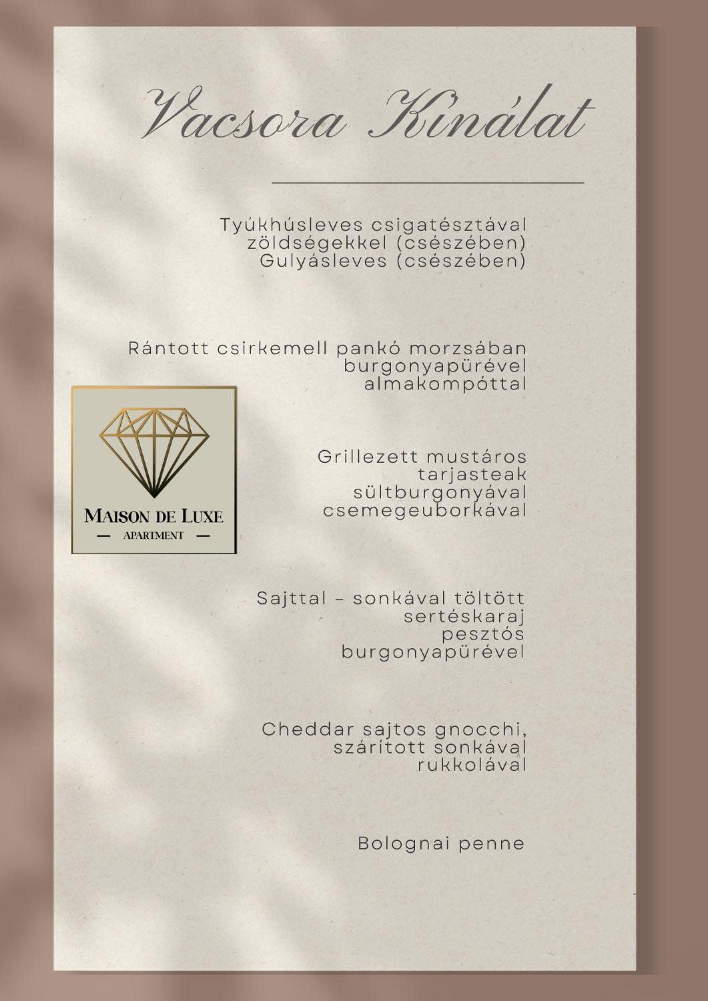 Maison De Luxe Szeged Ngoại thất bức ảnh