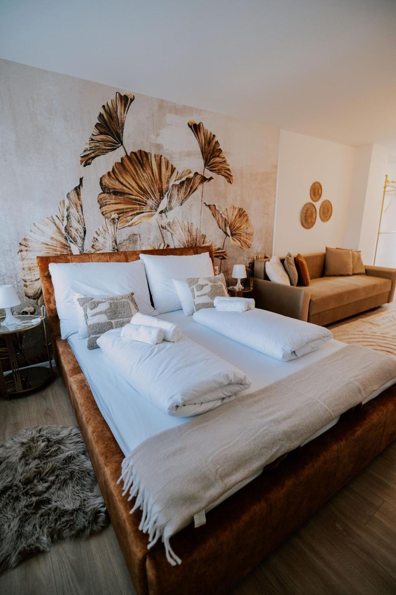 Maison De Luxe Szeged Ngoại thất bức ảnh