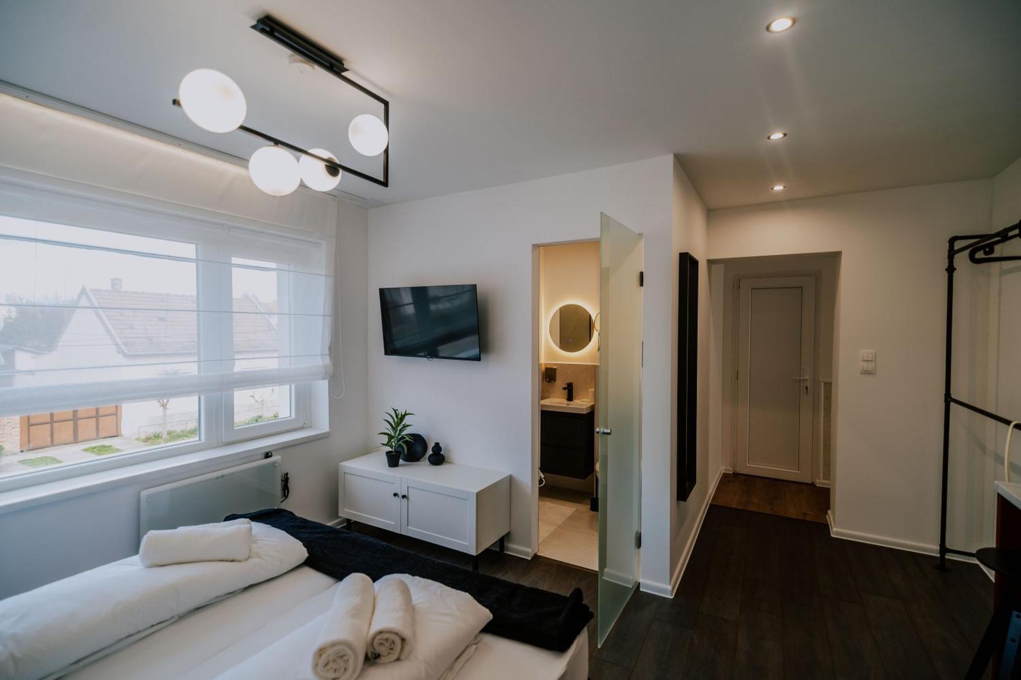 Maison De Luxe Szeged Ngoại thất bức ảnh