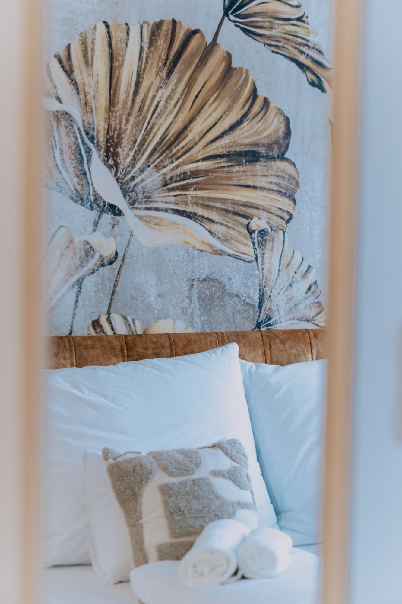 Maison De Luxe Szeged Ngoại thất bức ảnh