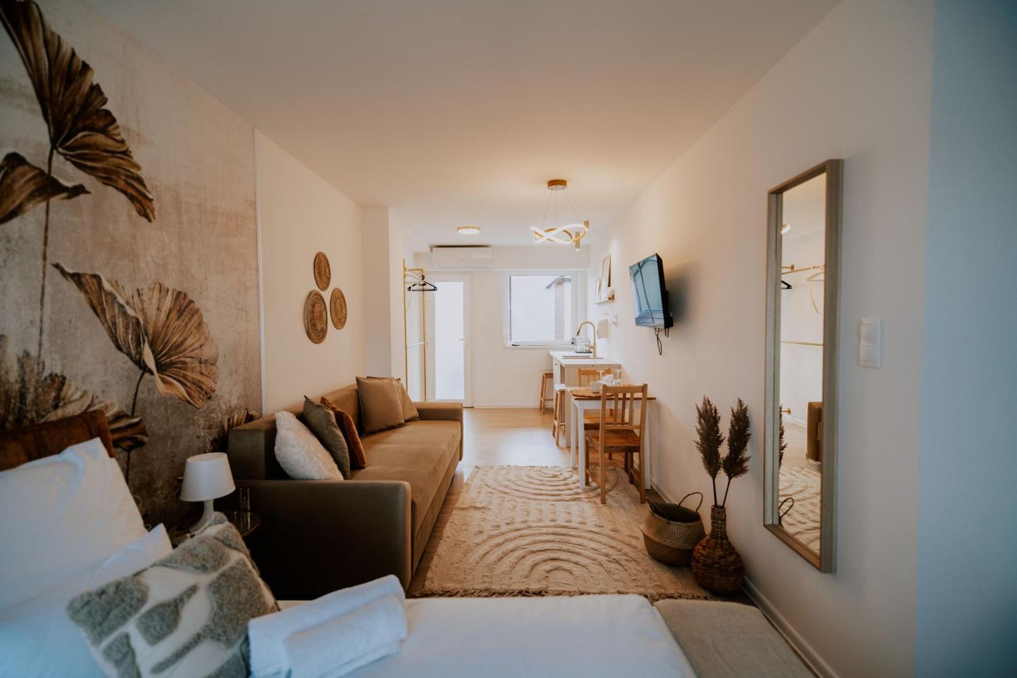 Maison De Luxe Szeged Ngoại thất bức ảnh