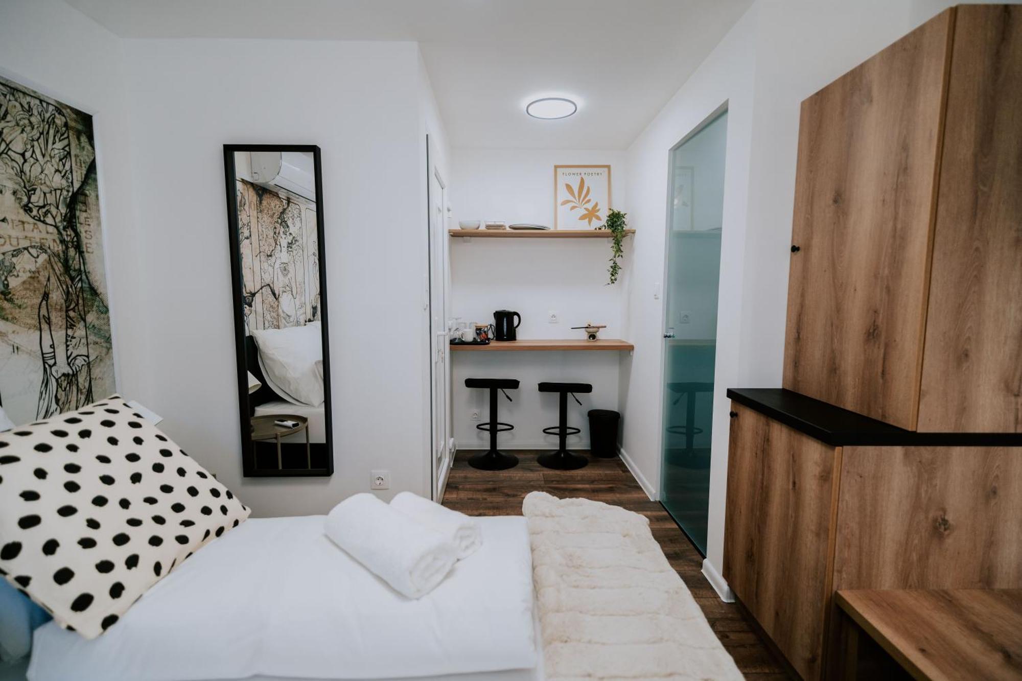 Maison De Luxe Szeged Ngoại thất bức ảnh